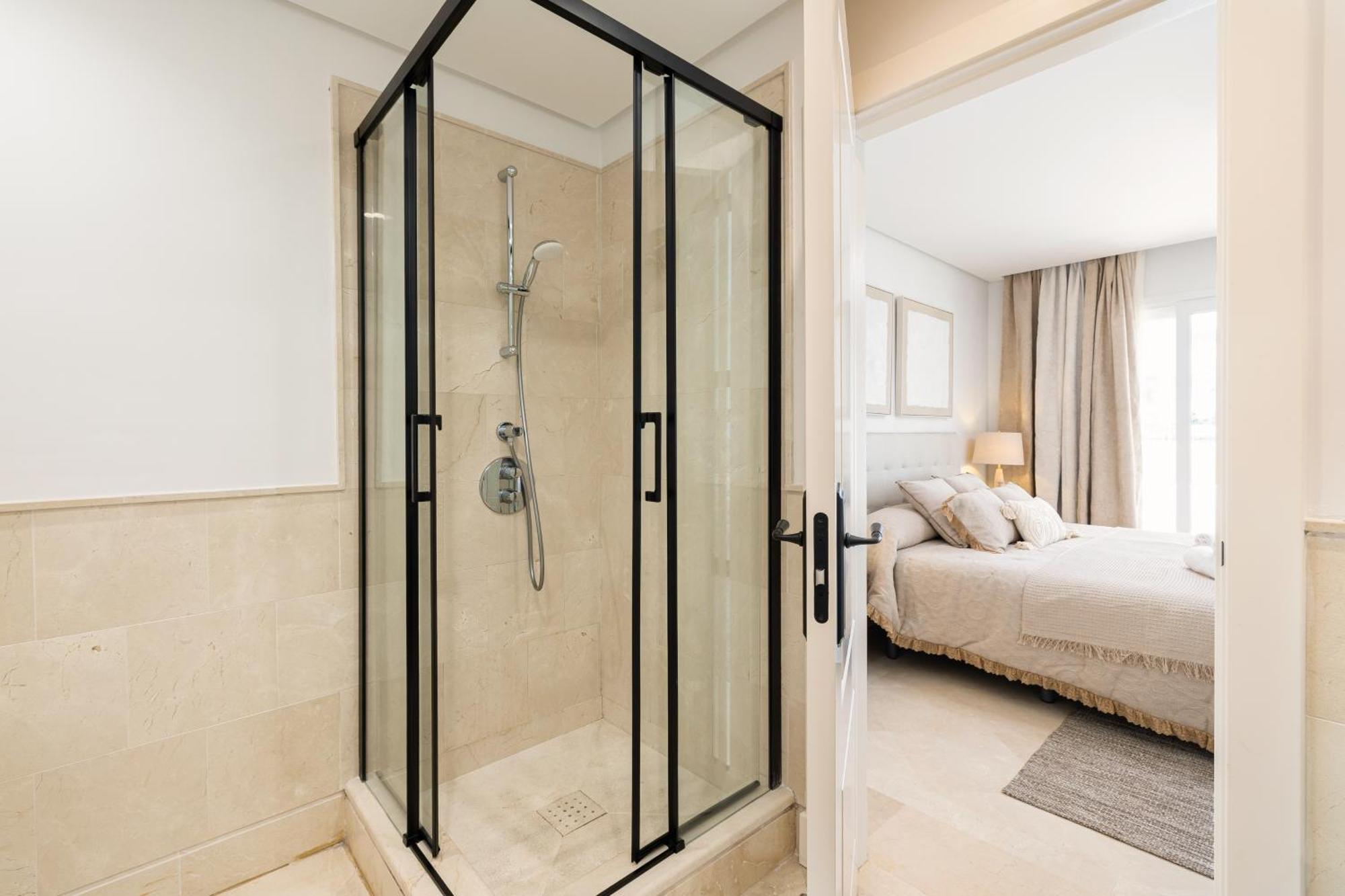 Luxury Private Patio Aloha By Aora Marbella