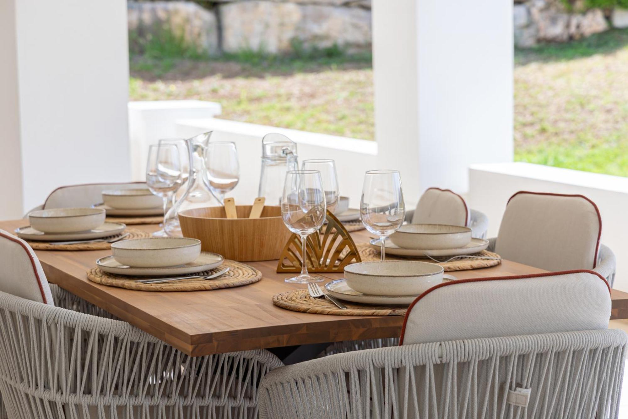 Luxury Private Patio Aloha By Aora Marbella